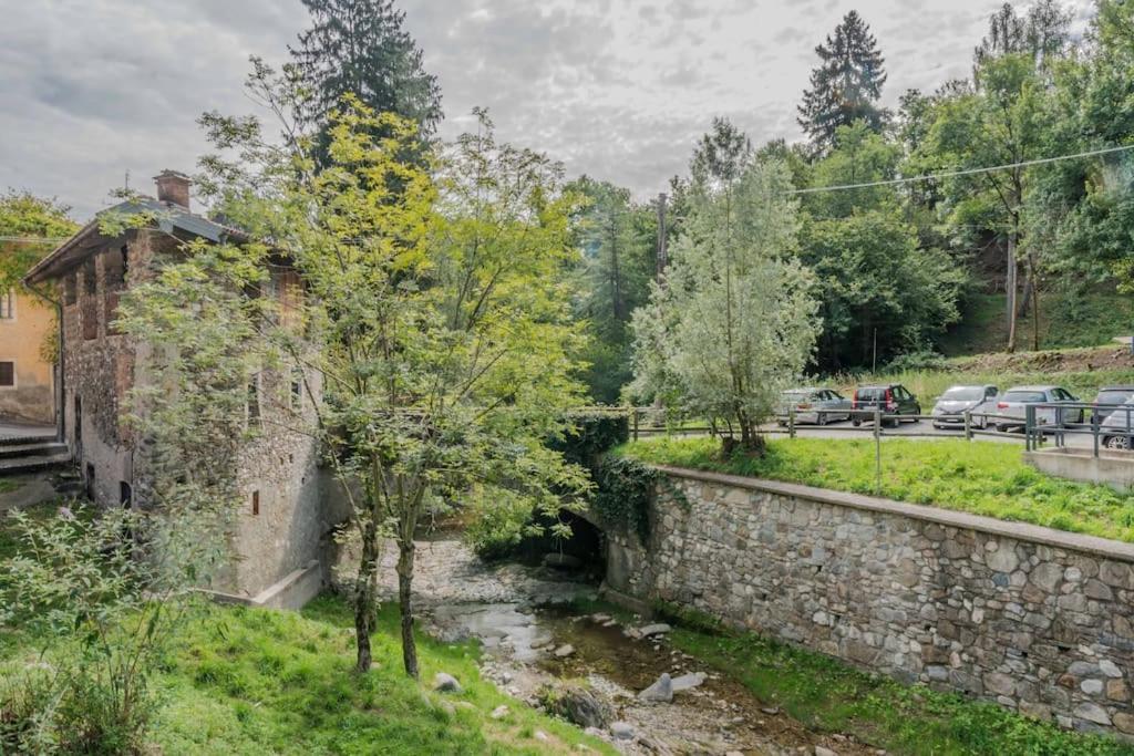 Relax In Nature And Lake Free Parking Luino Exterior foto